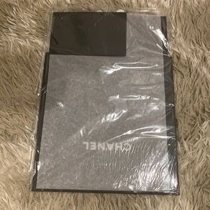 Chanel gift box （NEW）